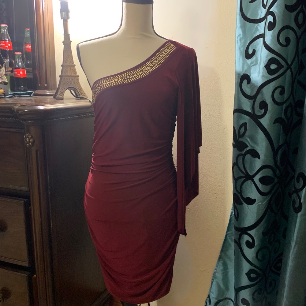 VENUS NWOT One shoulder evening dress